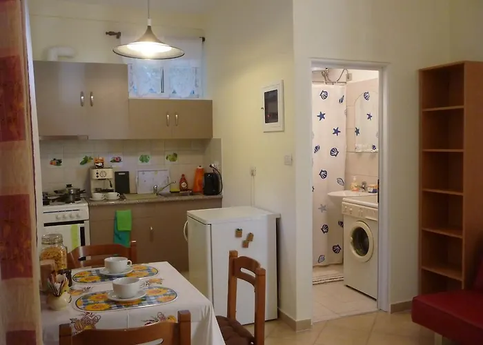 巴希尔别墅公寓 * Vlorë