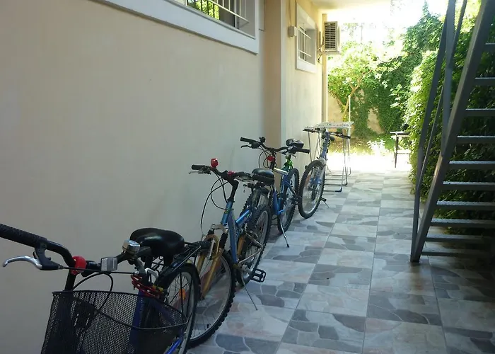 巴希尔别墅公寓